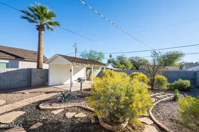 2207 N Edgemere Street, Phoenix, AZ 85006 - Photo 39