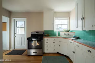 2207 N Edgemere St, Phoenix, AZ 85006 - Photo 31