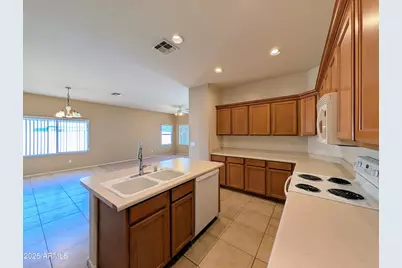 16071 W Gelding Drive, Surprise, AZ 85379 - Photo 17