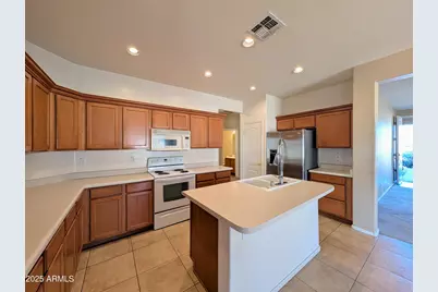 16071 W Gelding Drive, Surprise, AZ 85379 - Photo 15