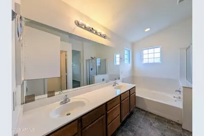 3848 E Pollack Street, Phoenix, AZ 85042 - Photo 33