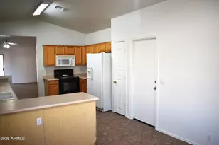 3427 W Via Del Sol Dr, Phoenix, AZ 85027 - Photo 7