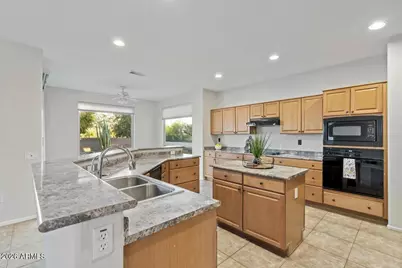 20017 N Cielo Court, Surprise, AZ 85374 - Photo 37