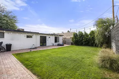 4614 E Devonshire Avenue, Phoenix, AZ 85018 - Photo 19