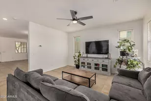 11954 W Carlota Ln, Sun City, AZ 85373 - Photo 9