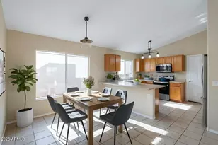 20422 N 30th Pl, Phoenix, AZ 85050 - Photo 3