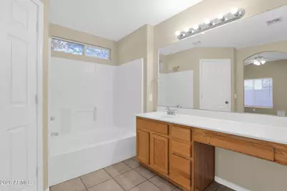 20422 N 30th Place, Phoenix, AZ 85050 - Photo 13