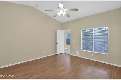 20422 N 30th Place, Phoenix, AZ 85050 - Photo 9