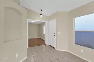 20422 N 30th Pl, Phoenix, AZ 85050 - Photo 11