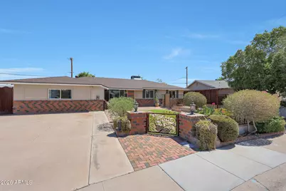 8112 E Monte Vista Road, Scottsdale, AZ 85257 - Photo 45