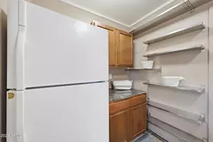 8112 E Monte Vista Rd, Scottsdale, AZ 85257 - Photo 13