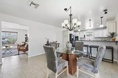 8112 E Monte Vista Road, Scottsdale, AZ 85257 - Photo 7