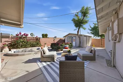 8112 E Monte Vista Road, Scottsdale, AZ 85257 - Photo 39