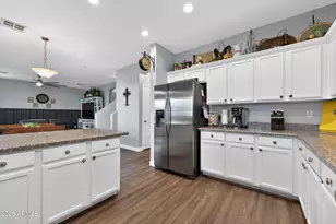 33251 N Double Bar Rd, San Tan Valley, AZ 85144 - Photo 15