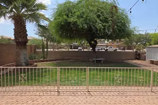 3327 W Leodra Ln, Phoenix, AZ 85041 - Photo 39