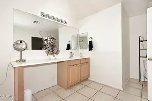 3327 W Leodra Ln, Phoenix, AZ 85041 - Photo 33