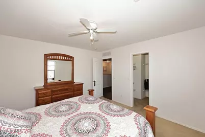 3327 W Leodra Lane, Phoenix, AZ 85041 - Photo 23