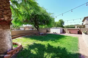 3327 W Leodra Ln, Phoenix, AZ 85041 - Photo 41