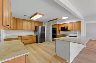 9875 W Magnolia Ct, Sun City, AZ 85373 - Photo 9