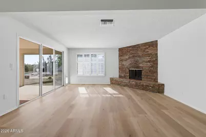 9875 W Magnolia Court, Sun City, AZ 85373 - Photo 11