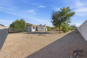 9875 W Magnolia Ct, Sun City, AZ 85373 - Photo 27