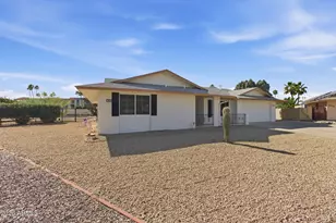 9875 W Magnolia Ct, Sun City, AZ 85373 - Photo 3