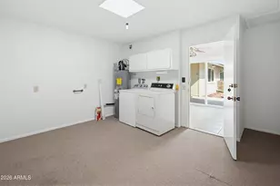 10326 W Highwood Ln, Sun City, AZ 85373 - Photo 33