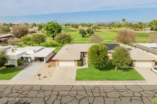 10326 W Highwood Ln, Sun City, AZ 85373 - Photo 5