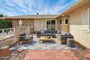 10326 W Highwood Ln, Sun City, AZ 85373 - Photo 3