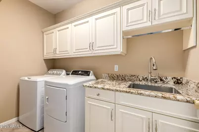 648 S Roanoke Street, Gilbert, AZ 85296 - Photo 35