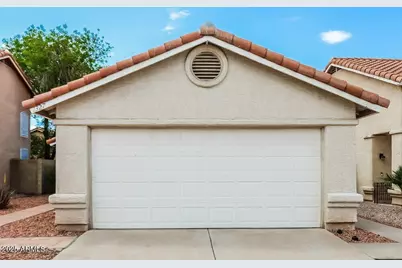 1327 E Muriel Drive, Phoenix, AZ 85022 - Photo 1