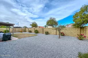 3918 W Calle Lejos, Glendale, AZ 85310 - Photo 25