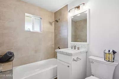 1748 E Monte Vista Road, Phoenix, AZ 85006 - Photo 17