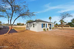 1748 E Monte Vista Rd, Phoenix, AZ 85006 - Photo 29