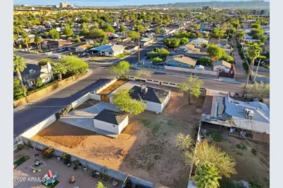 1748 E Monte Vista Road, Phoenix, AZ 85006 - Photo 33