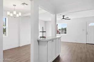 1748 E Monte Vista Rd, Phoenix, AZ 85006 - Photo 11