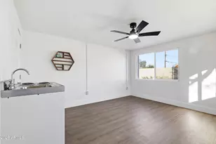 1748 E Monte Vista Rd, Phoenix, AZ 85006 - Photo 23