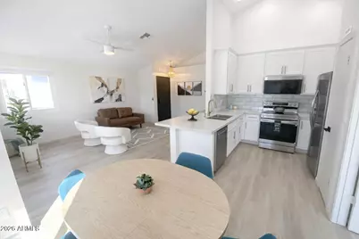 324 S Laveen Drive, Chandler, AZ 85226 - Photo 7