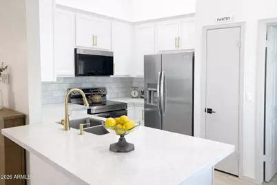 324 S Laveen Drive, Chandler, AZ 85226 - Photo 9