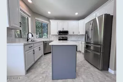 155 N Brookside Street, Chandler, AZ 85225 - Photo 5