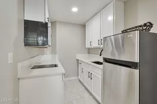 155 N Brookside St, Chandler, AZ 85225 - Photo 9