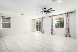 665 E Rojo Way, Gilbert, AZ 85297 - Photo 5