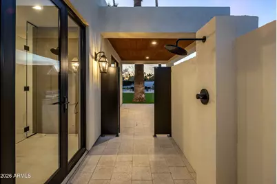 6250 E Charter Oak Road, Scottsdale, AZ 85254 - Photo 43