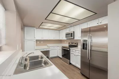 1906 E Calle De Arcos Drive, Tempe, AZ 85284 - Photo 13