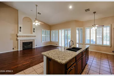 5930 W Louise Drive, Glendale, AZ 85310 - Photo 7