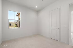 25058 N 170th Dr, Surprise, AZ 85387 - Photo 9