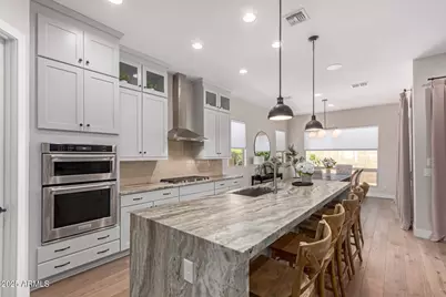 2830 E Crest Lane, Phoenix, AZ 85050 - Photo 5