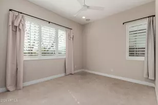 2830 E Crest Ln, Phoenix, AZ 85050 - Photo 21