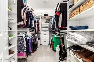 10035 W Patrick Ln, Peoria, AZ 85383 - Photo 17