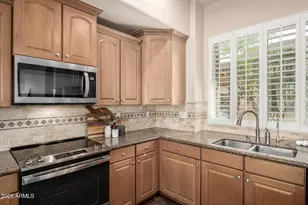 2438 E Iris Dr, Chandler, AZ 85286 - Photo 17